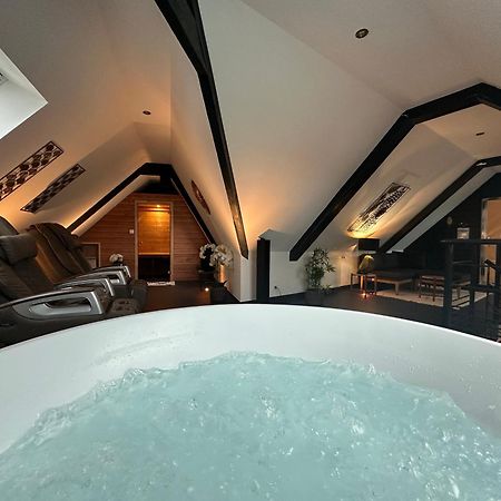 Les Suites De Bougainville 콩카르노 외부 사진