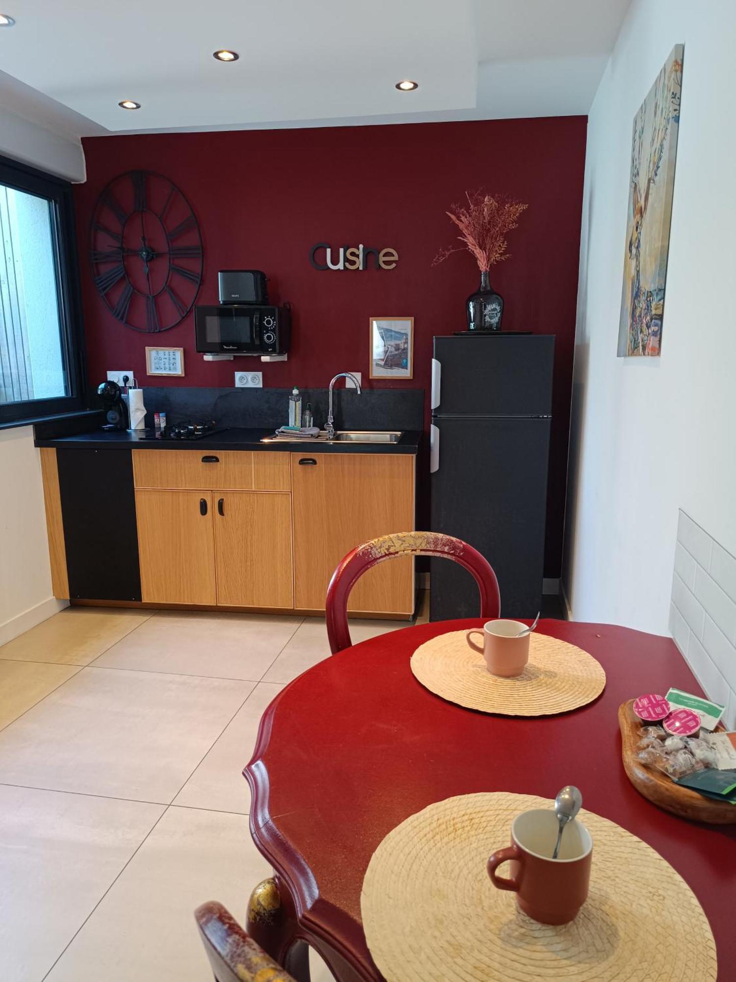 Les Suites De Bougainville 콩카르노 객실 사진