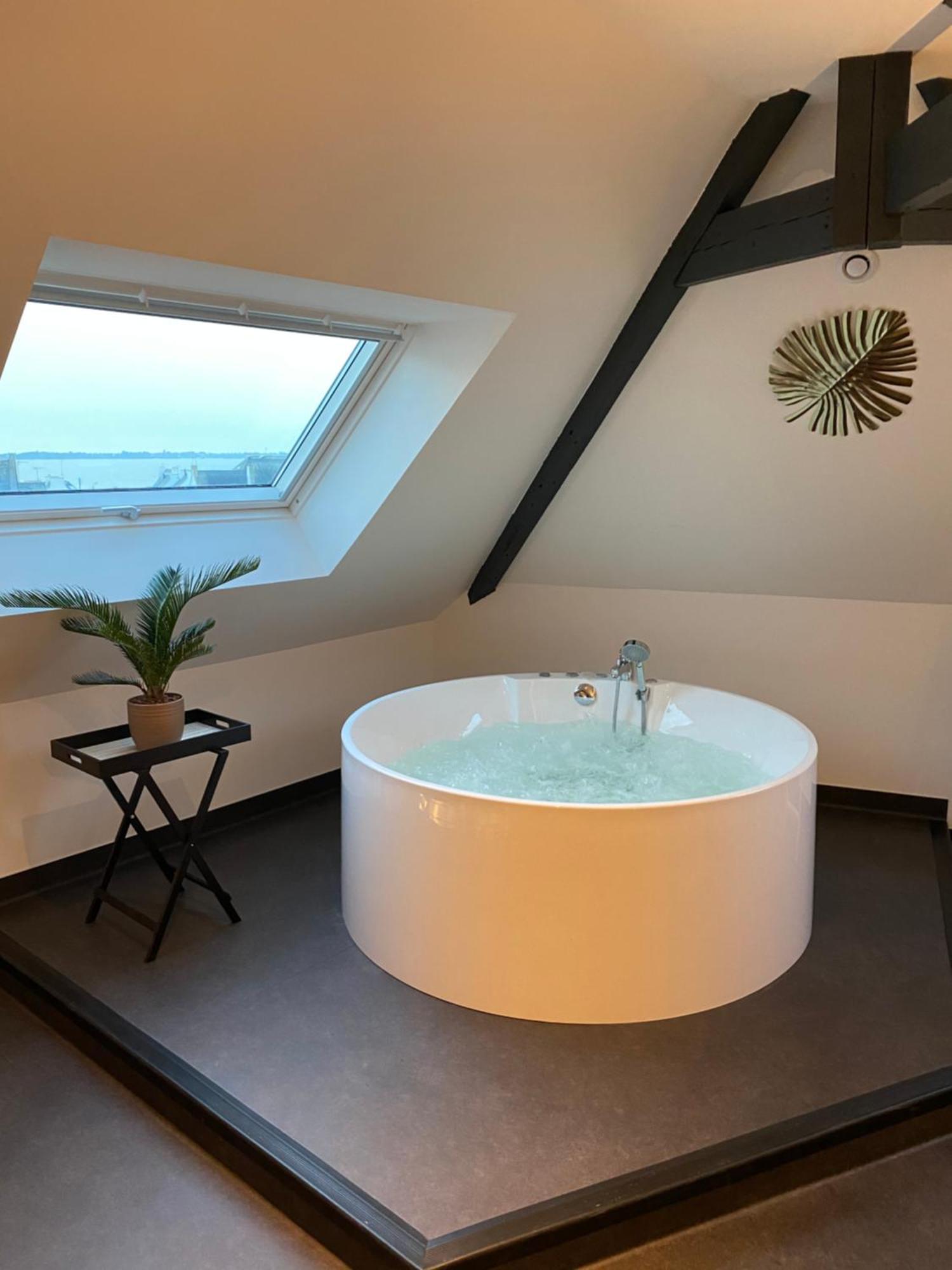 Les Suites De Bougainville 콩카르노 외부 사진